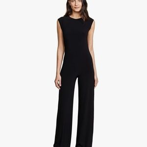 Chic Black Sleeveless Jumpsuit